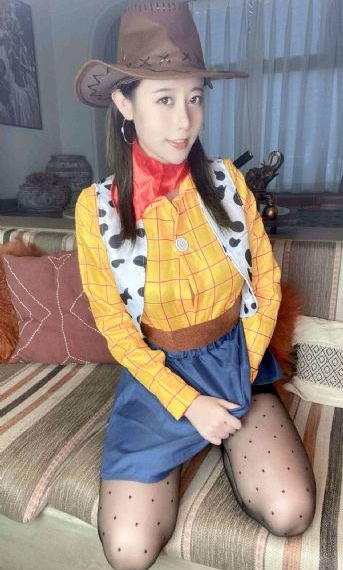 亚洲自偷自偷在线成人网址_免费国语
