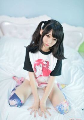 欧美淫爱_720超清免费观看