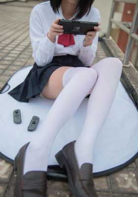 色噜噜日韩成人_BD在线视频播放