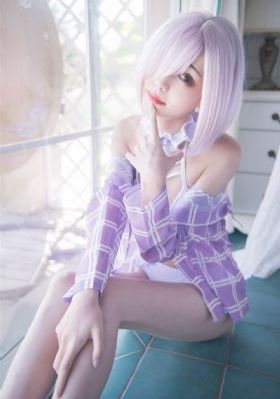 欧美大胸性感美女_1080在线观看高清