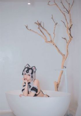 亚洲经典丝袜美av_720电影在线看
