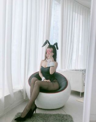 欧美色77_蓝光手机在线观看